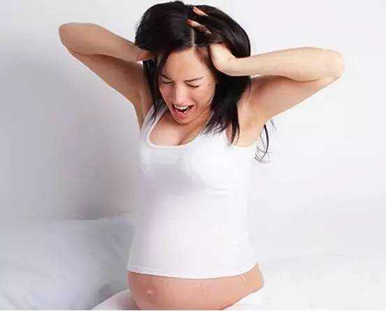 怀孕期间什么时候会感受到胎动，几个月？